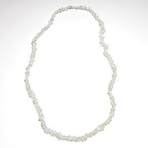 Quartz stone chip necklace